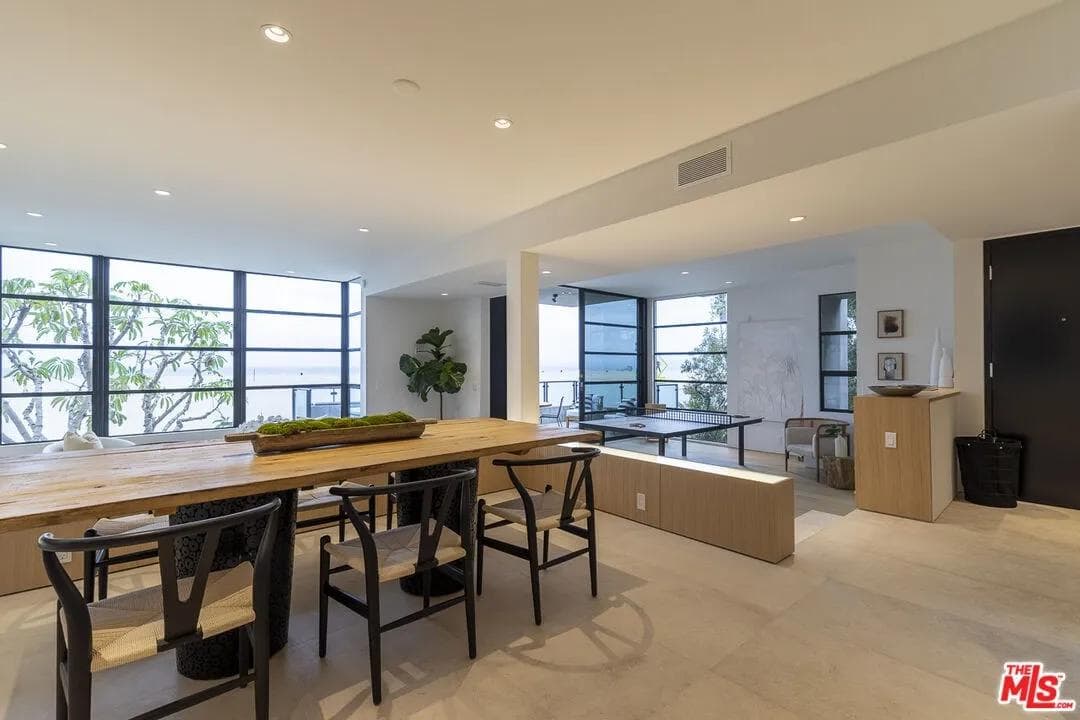 Venice Beach House final view